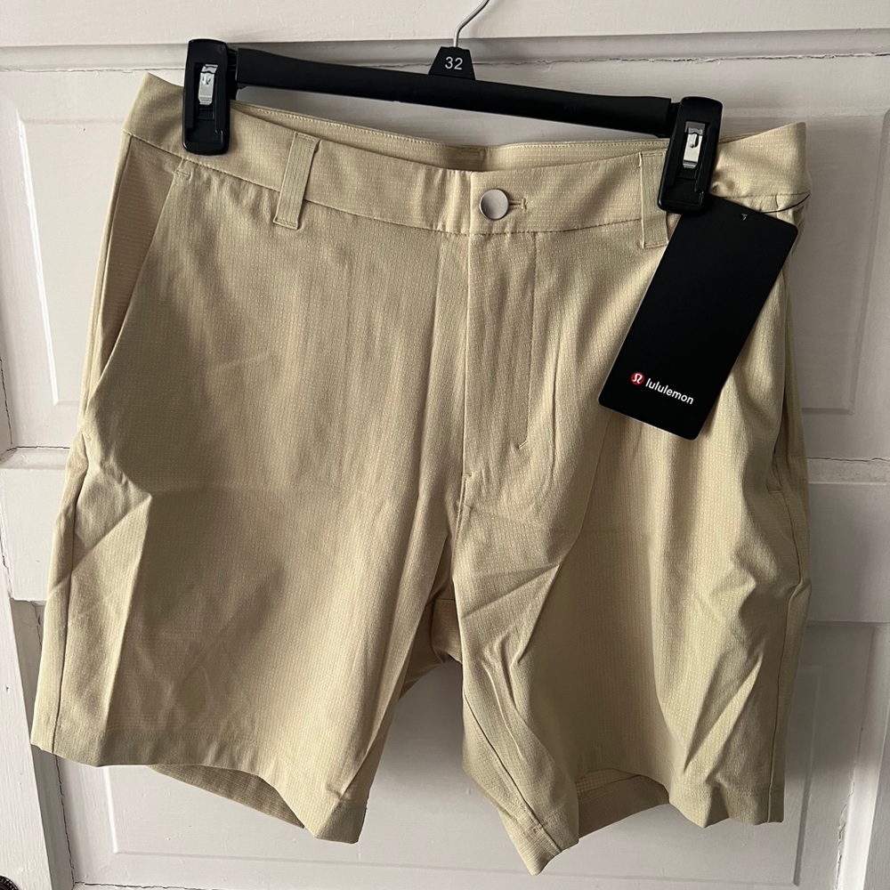 Lululemon Commission Shorts 7”